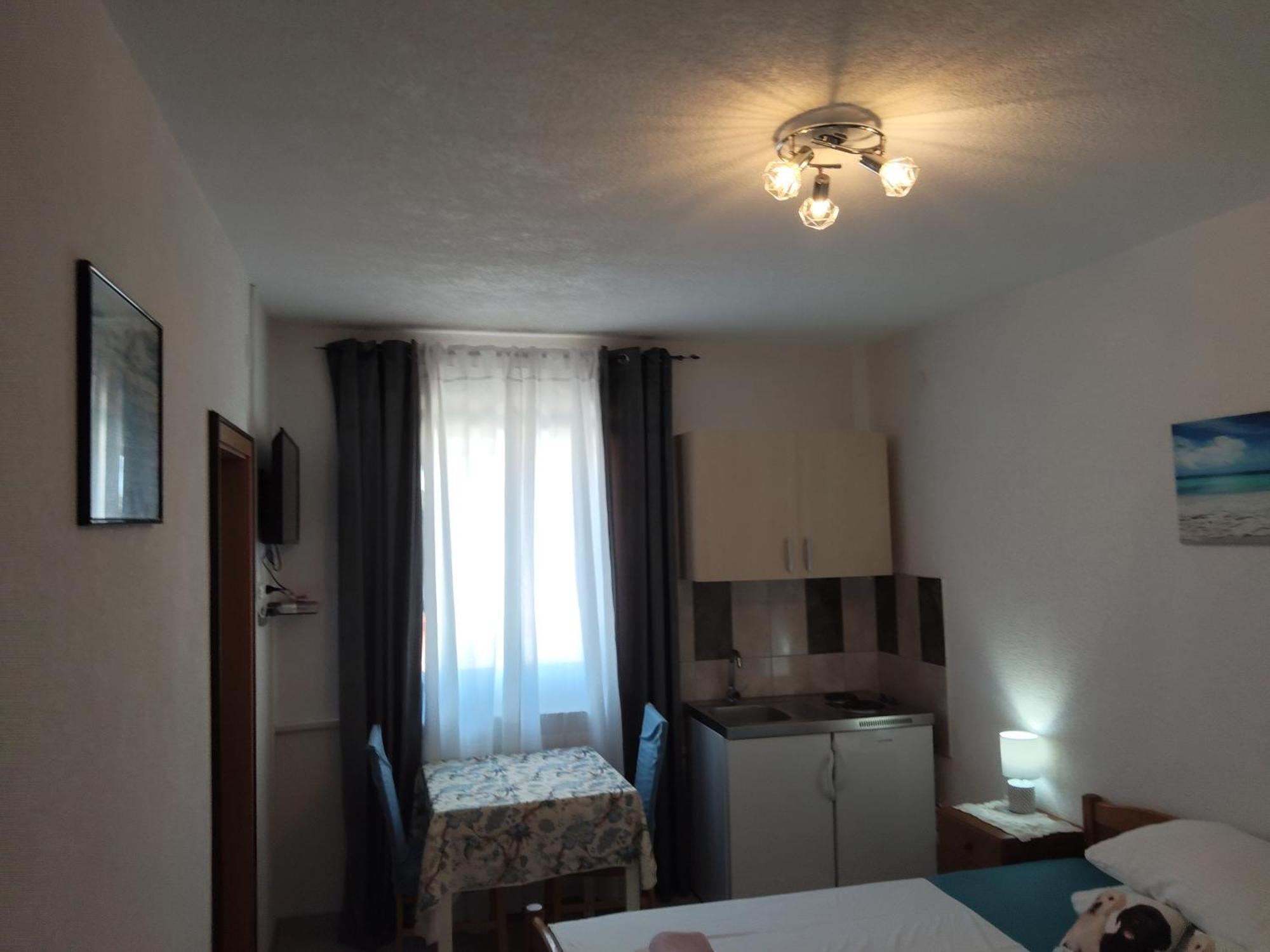 Apartmani Mila-Casa Bianca メドゥリン エクステリア 写真